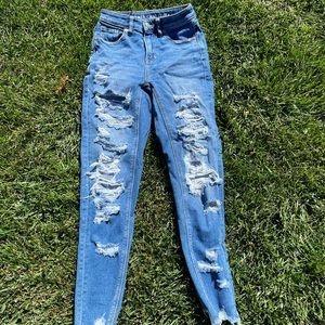 American Eagle, 00, Ripped Mom Jeans, Used